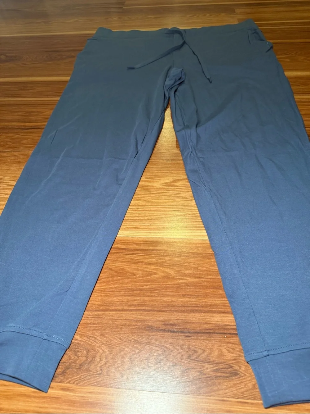 Cozy Earth Men’s Ultra Soft Bamboo Drawstring Jogger Pants